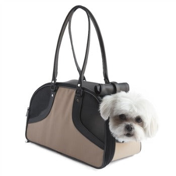 Roxy Carrier.