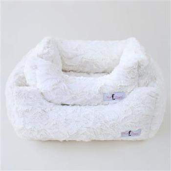 Hello Doggie Vintage Bella Dog Bed.