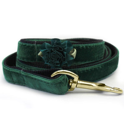 Mistletoe Velvet Dog Collar