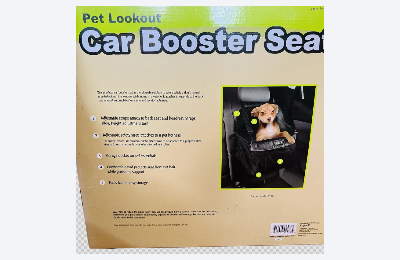 Pet Lookout Car Booster Seat packaging with text and a dog illustration.