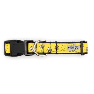 Yellow with bumble bees dog collar