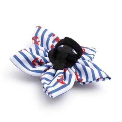 Striped collar flower with anchor design on a white background
