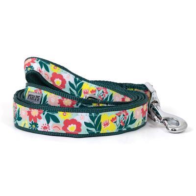 Floral patterned dog leash on a white background